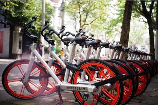 摩拜單車二維碼遭噴涂疑為惡意競爭 深圳警方已接受報案