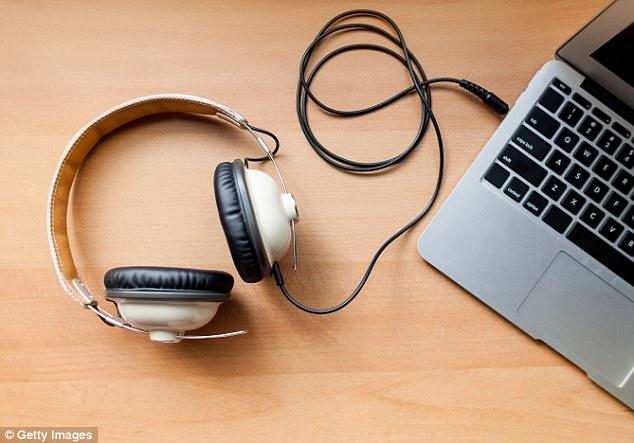 新型漏洞能把耳機(jī)變成麥克風(fēng)，從而監(jiān)聽你的手機(jī)或電腦