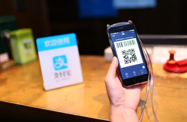 阿里的社交夢，除了押注支付寶已別無他路？