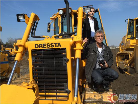 全球同見(jiàn)證 柳工銳斯塔(DRESSTA)全系列產(chǎn)品秀