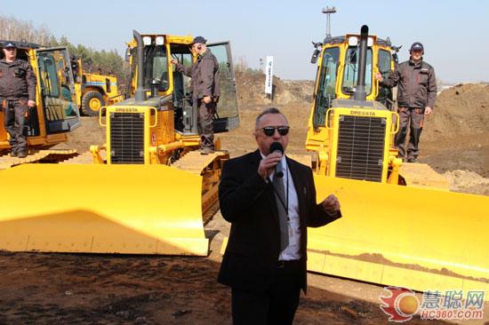 全球同見(jiàn)證 柳工銳斯塔(DRESSTA)全系列產(chǎn)品秀