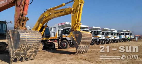 宇通重工YTK89礦用車正式進駐泰國最大露天煤礦