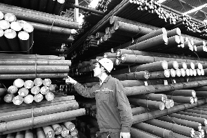 鋼價漲、環(huán)保嚴(yán) 鋼鐵“小伙伴”捷報頻傳