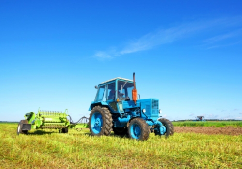 農(nóng)機(jī)智能化前路漫漫 車間與田間需協(xié)調(diào)并重