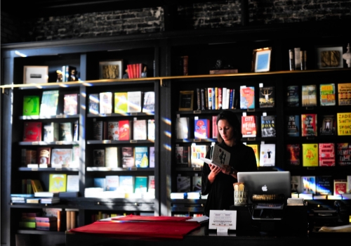 實體書店走上復興之路 智能制造技術(shù)奉獻神助攻