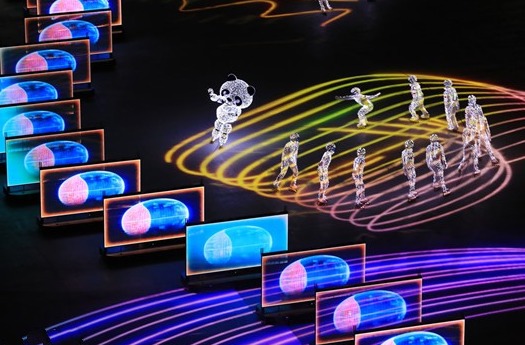 產(chǎn)量激增短板猶在 國產(chǎn)機(jī)器人價格優(yōu)勢面臨挑戰(zhàn)！