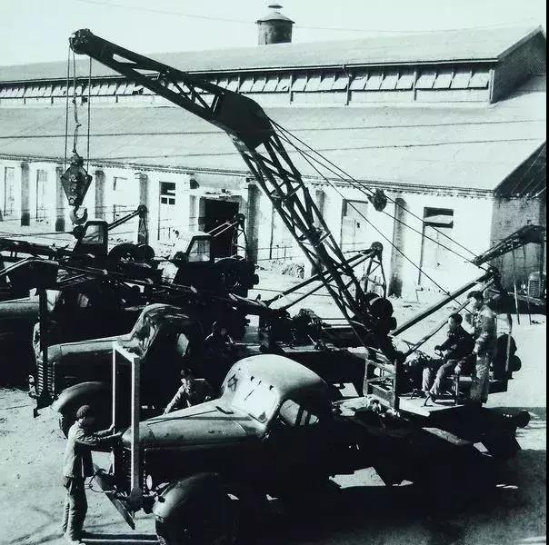 【流金歲月】新中國(guó)第&mdash;臺(tái)5噸汽車起重機(jī)在這里誕生 